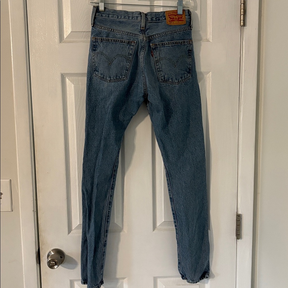 Levi’s 501 High Rise Button Fly Distressed Skinny Jeans W25 L30 - Picture 5 of 10